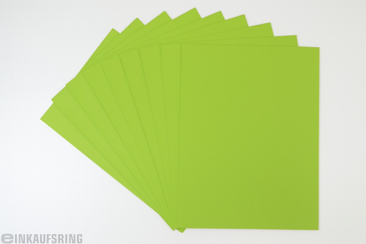 Tonkarton 50x70cm, 25 Bogen maigrün