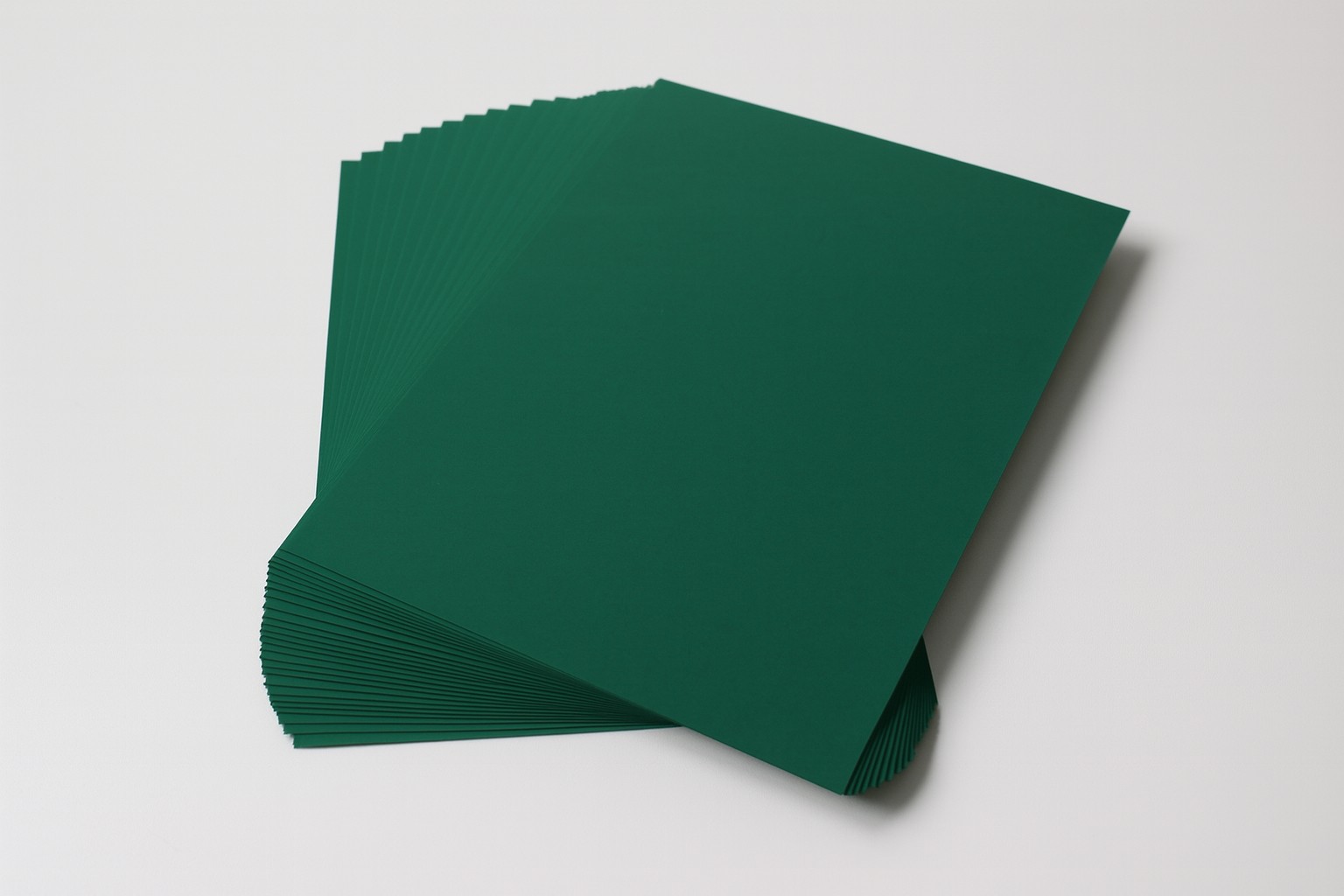 Fotokarton DIN A4, 50 Blatt dunkelgrün