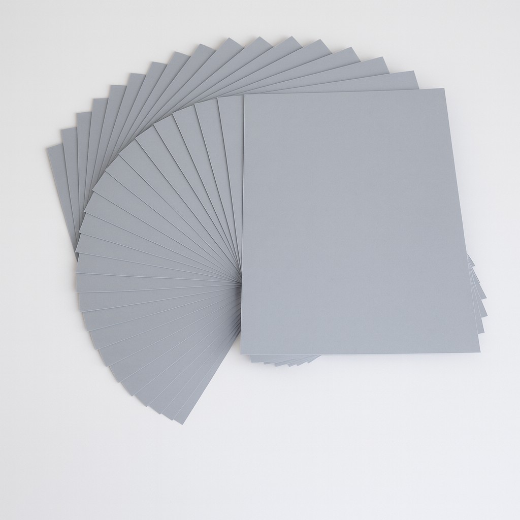 Tonkarton 50x70cm, 25 Bogen steingrau